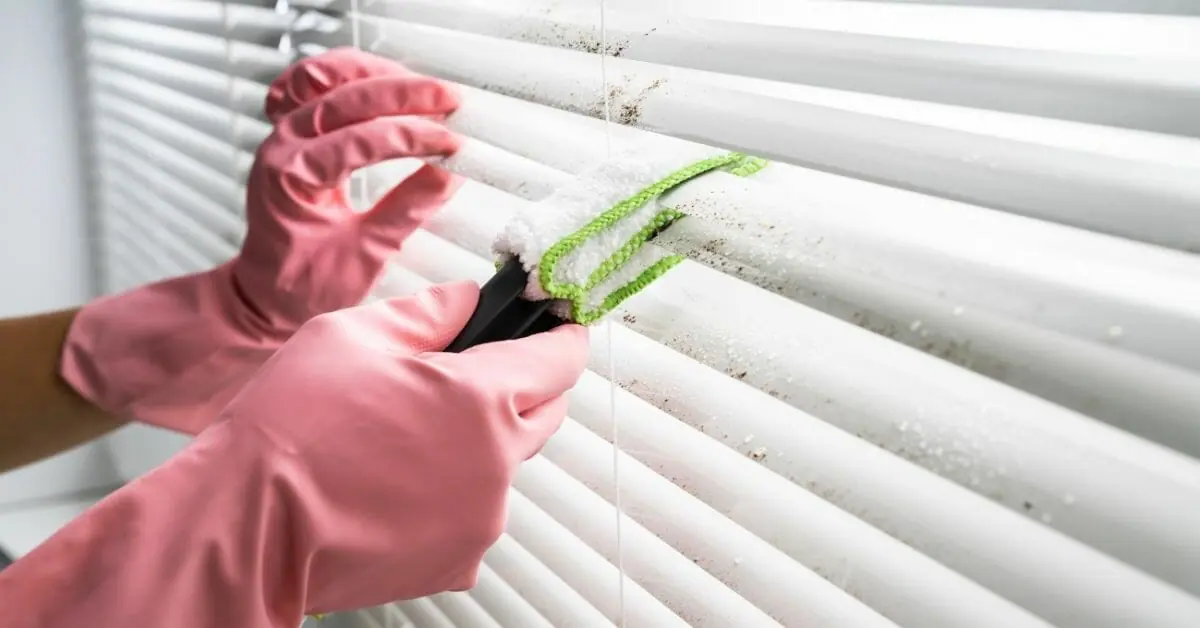 How To Clean Faux Wood Blinds Properly?