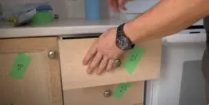 How to Paint a Kitchen Cabinet