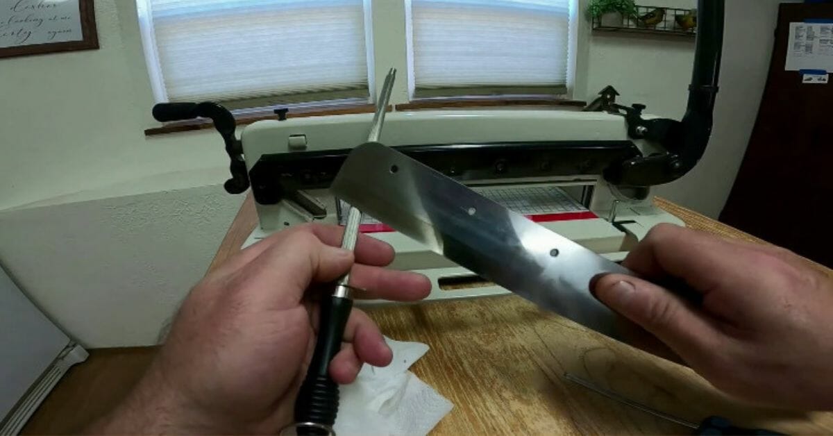 how to sharpen a guillotine paper cutter blade