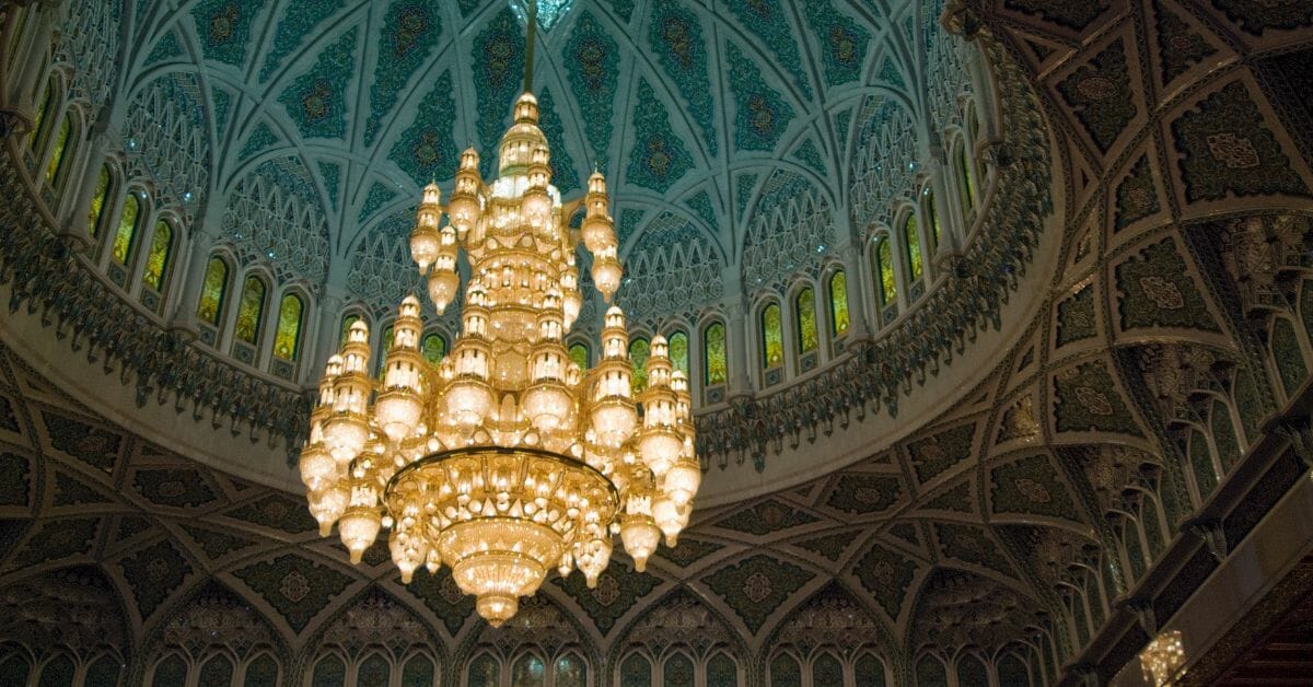  The Worlds Largest Chandelier