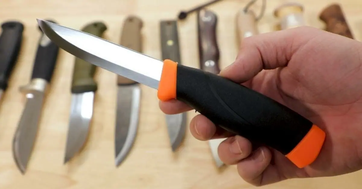 The Best Bushcraft Knife Under 100